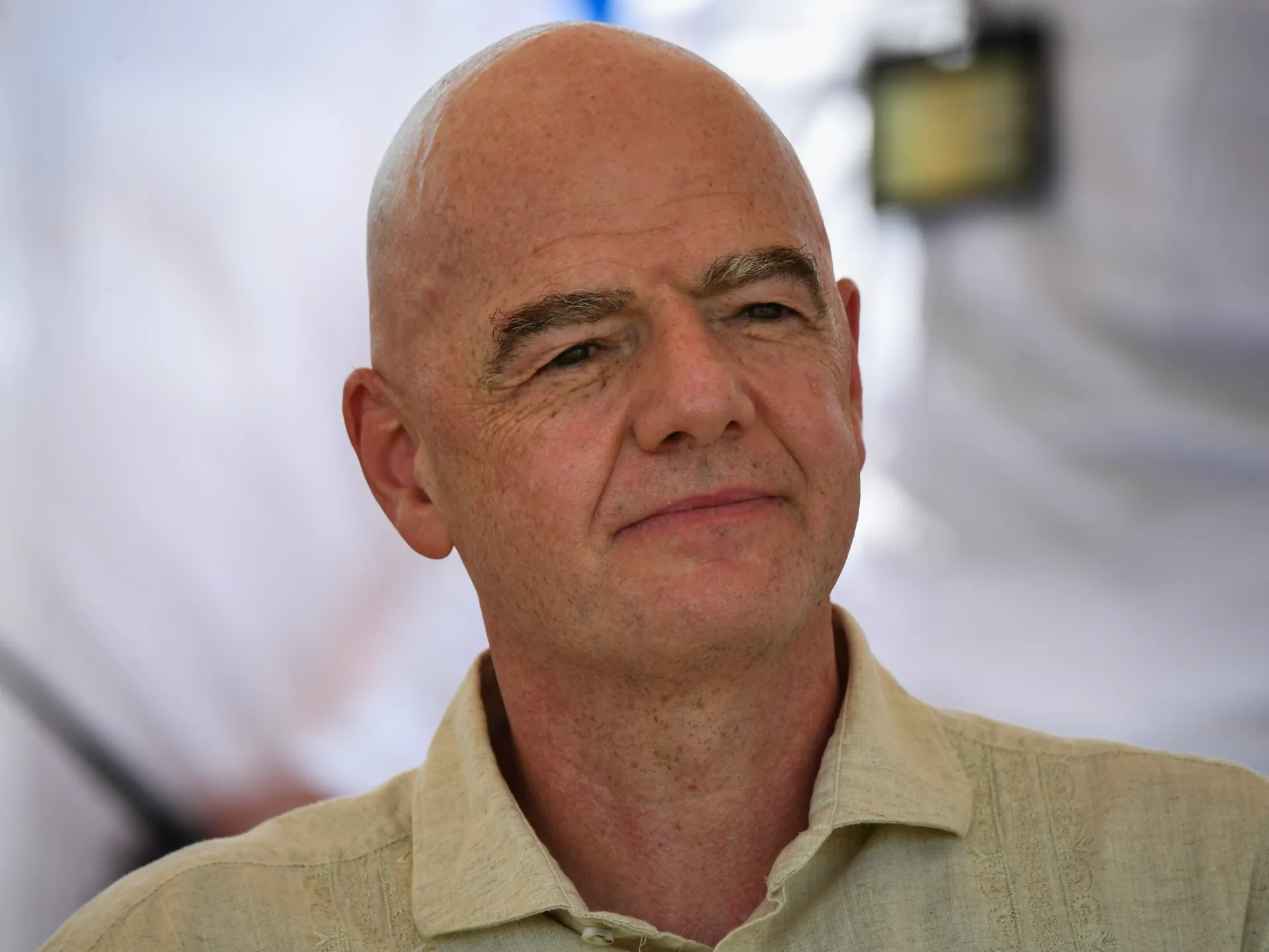 Il presidente della FIFA Gianni Infantino nega che la UEFA abbia pagato il presunto amante