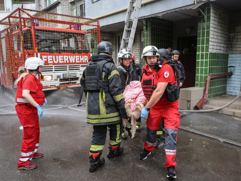 Le forze russe ne uccidono diversi in Ucraina e lanciano un attacco “brutale” a Odessa