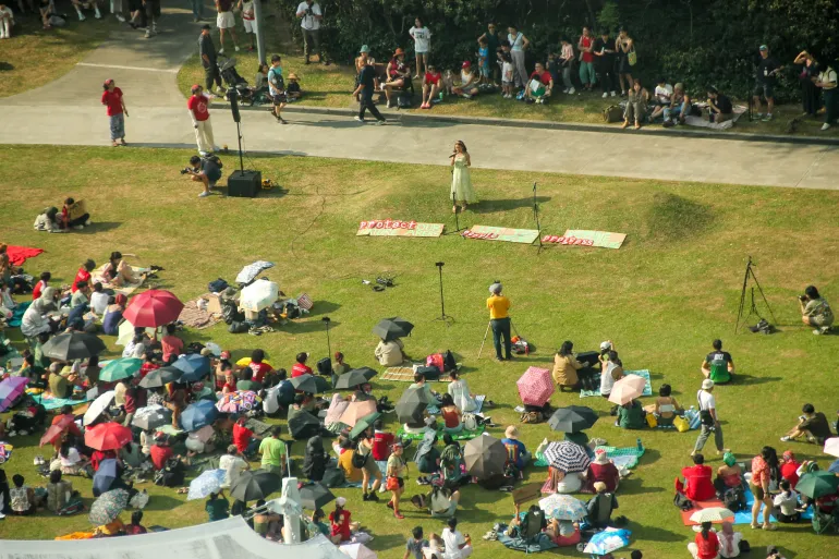 Più di 2.000 persone hanno partecipato alla manifestazione verde tenutasi allo Speakers' Corner di Hong Lim Park il 16 agosto, dicono gli organizzatori. Foto: Ada Cheong