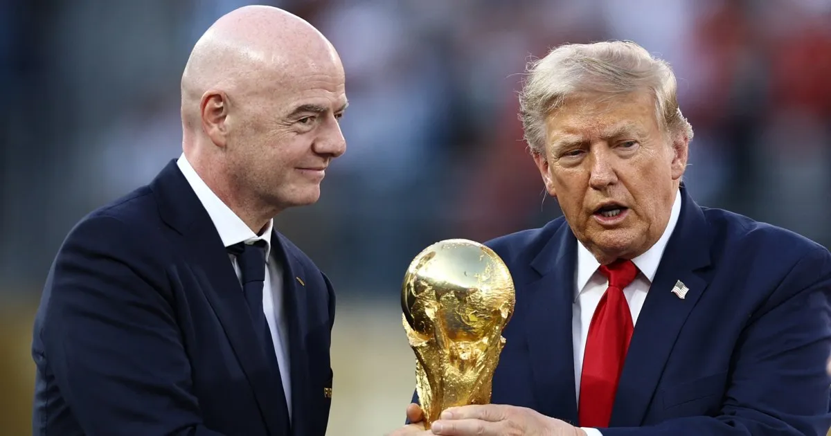 Donald Trump afferma che sostituire Gianni Infantino sarebbe un “terribile errore”