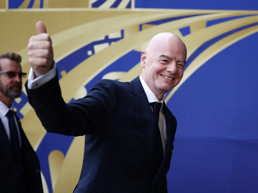 FIFA e Infantino sotto minaccia di azioni legali da parte della UEFA: cosa sappiamo