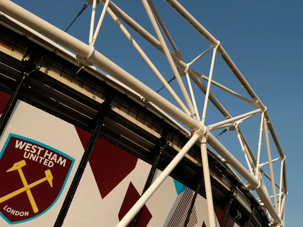 Il West Ham esorta i tifosi a smettere di cantare "messaggio anti-palestinese"