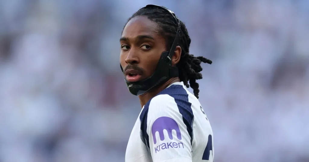 L'Inter ha ingaggiato Djed Spence dal Tottenham Hotspur
