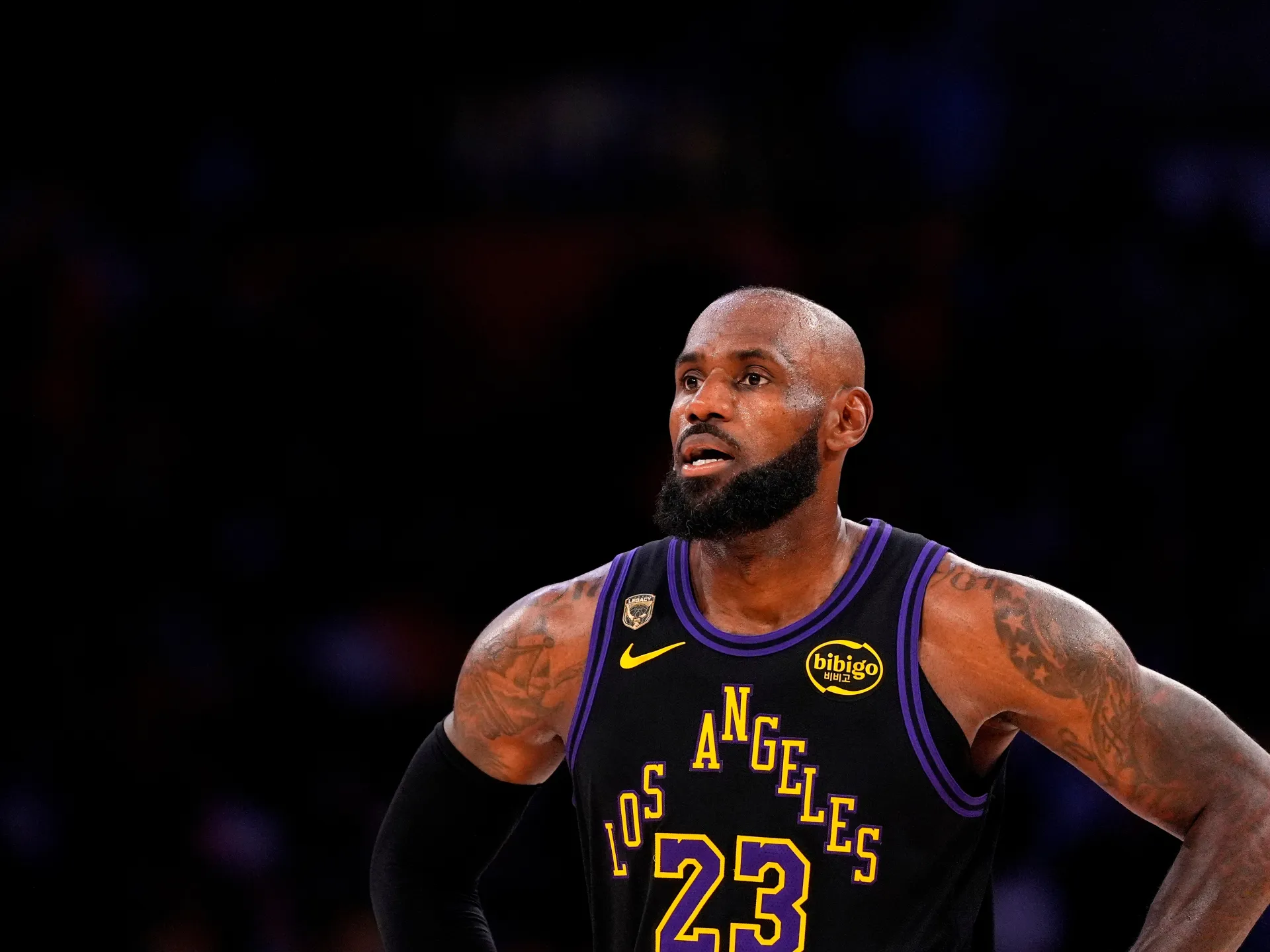 LeBron James si trasferisce ai Philadelphia 76ers dai Los Angeles Lakers