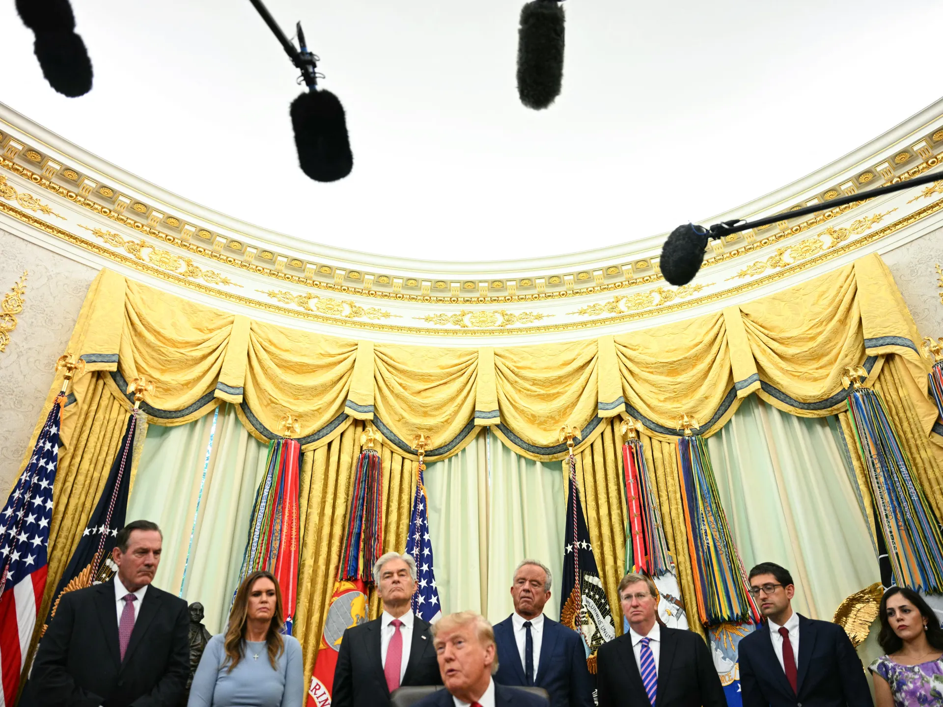 Trump firma sanzioni radicali contro la Russia per la guerra in Ucraina
