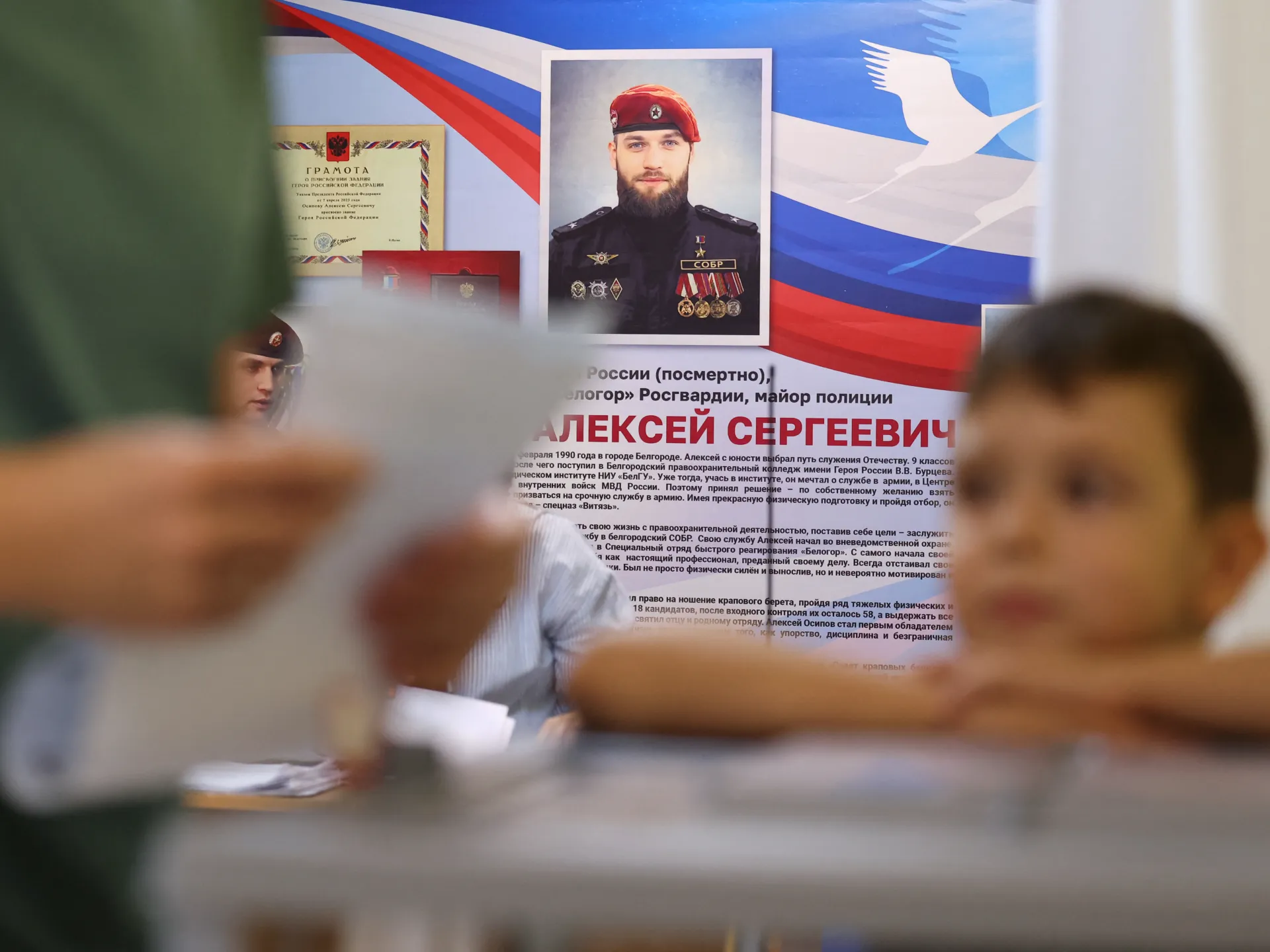 La Russia denuncia “potenti” attacchi informatici nel secondo giorno di votazioni parlamentari