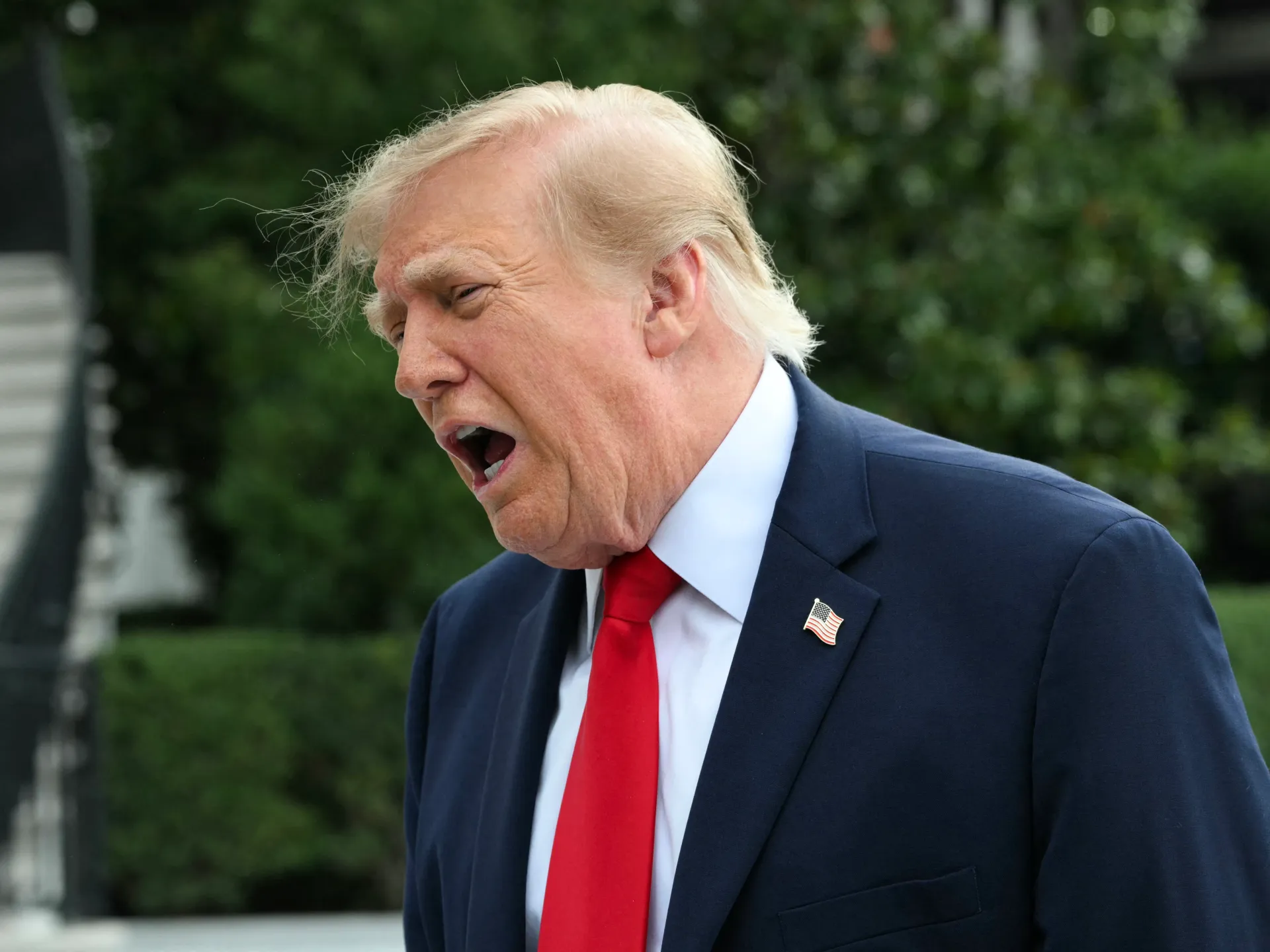 Trump rifiuta di combinare gli sforzi di IA tra Stati Uniti e Cina