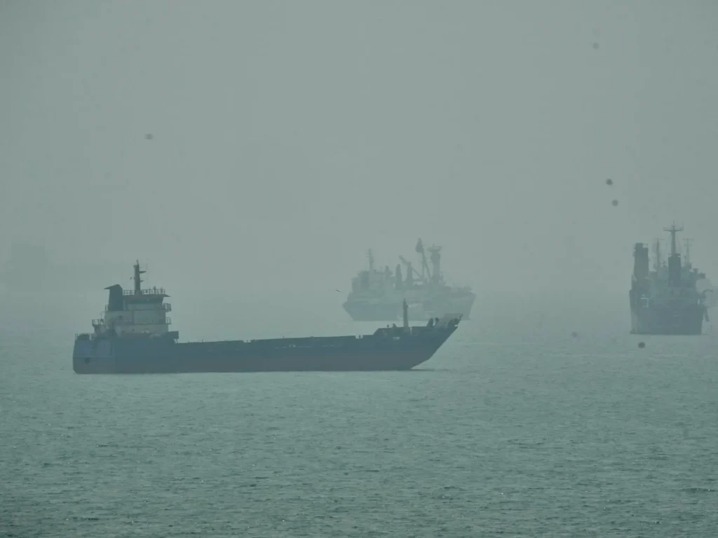 I prezzi del petrolio aumentano dopo che Trump ha respinto il piano iraniano di riaprire lo Stretto di Hormuz