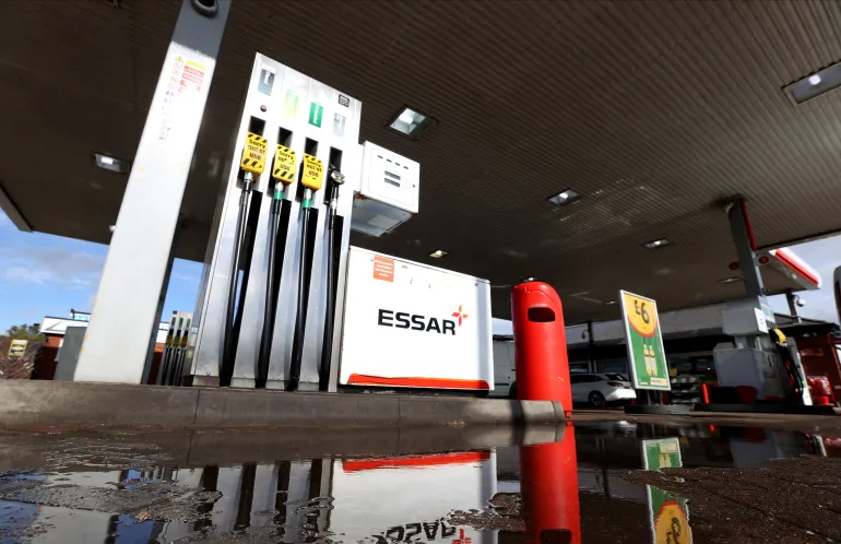 Una stazione di servizio Essar con pompe che non mostrano carburante a Stanley, nella contea di Durham, Regno Unito, 27 settembre 2021