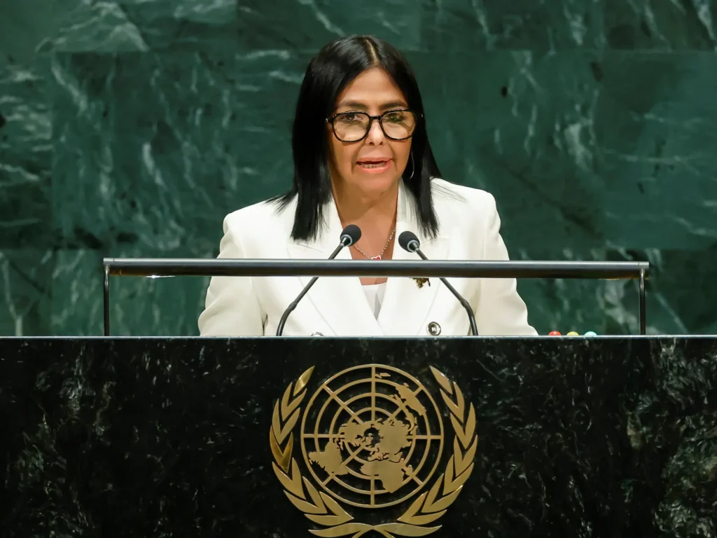 Al vincitore spetta il bottino del Venezuela: il dietrofront dell'UNGA di Delcy Rodriguez