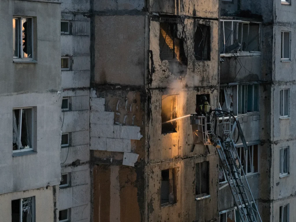 Dieci feriti in Ucraina mentre Kiev attende i colloqui con gli inviati statunitensi nei prossimi giorni