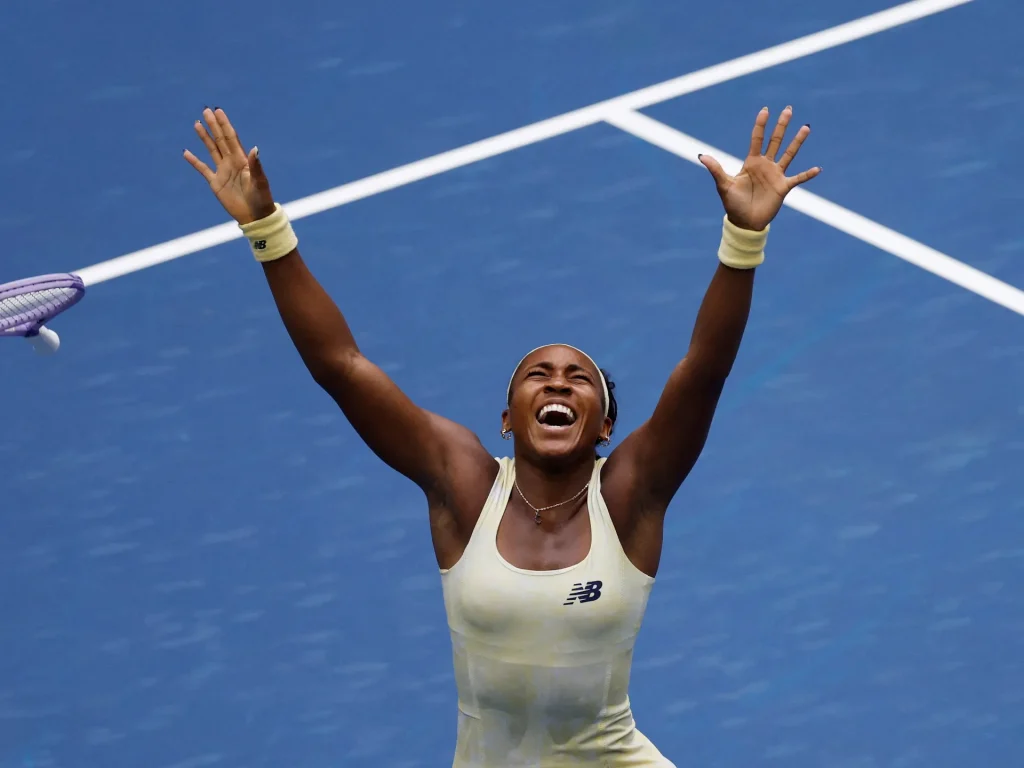 Gauff batte Andreeva e raggiunge le semifinali degli US Open vincendo in rimonta