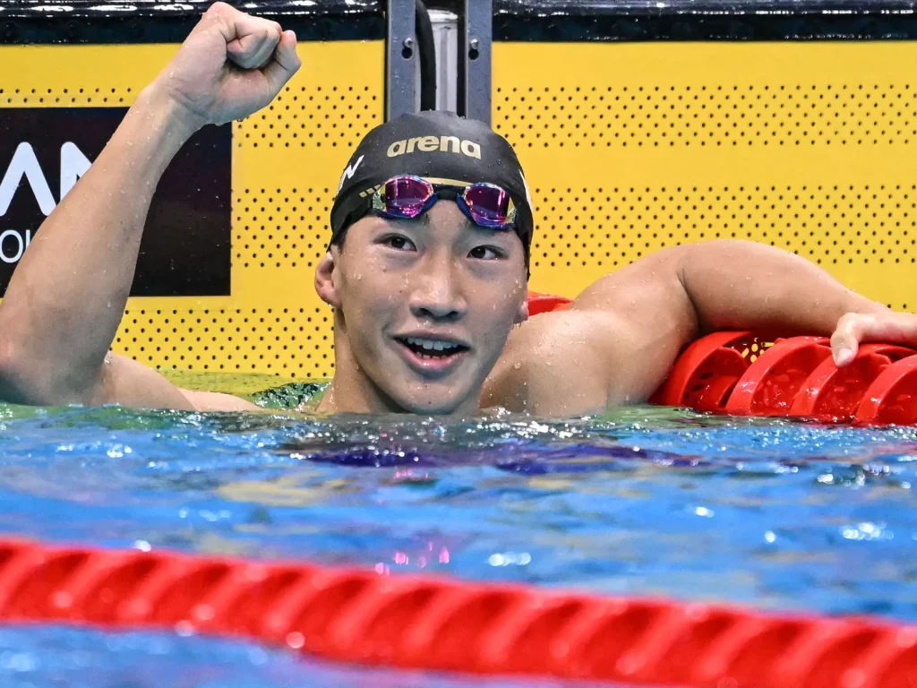 Il giapponese Ohashi batte il record mondiale dei 200 metri rana ai Giochi asiatici