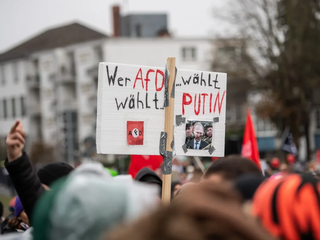 L'estrema destra europea: il migliore amico di Putin?