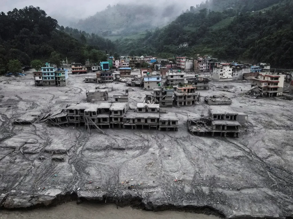 Perché la risposta alle inondazioni del Nepal è stata così debole?