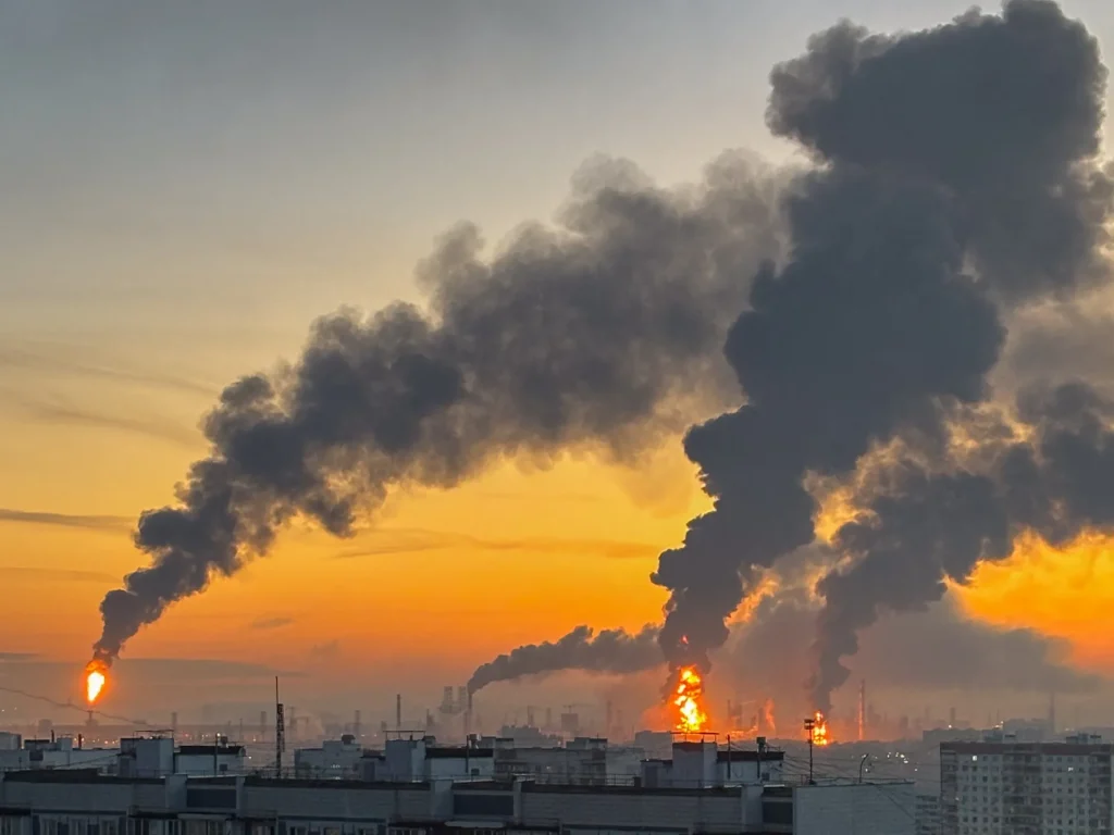 La Russia afferma che l’Ucraina riprende gli attacchi alle raffinerie di petrolio