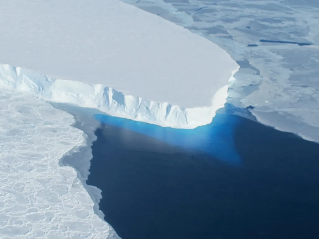 Il ghiacciaio antartico delle dimensioni del Senegal si scioglie più velocemente di quanto si pensasse: perché è importante