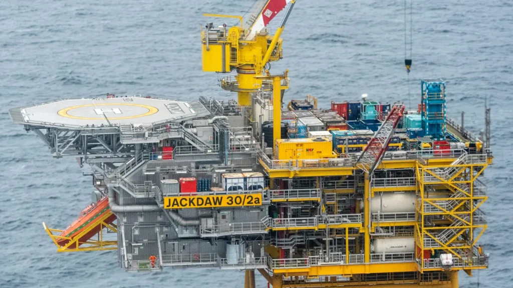 Il Regno Unito approva lo sviluppo del giacimento di gas Jackdaw nel Mare del Nord