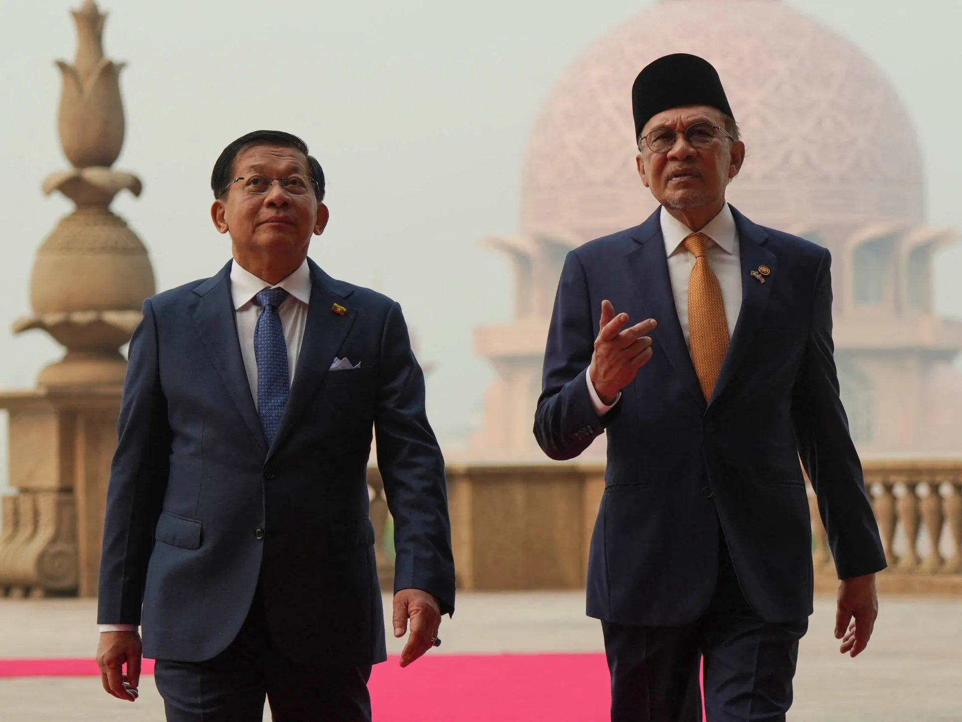 L'accoglienza riservata dalla Malesia a Min Aung Hlaing mina la sua posizione sulla giustizia