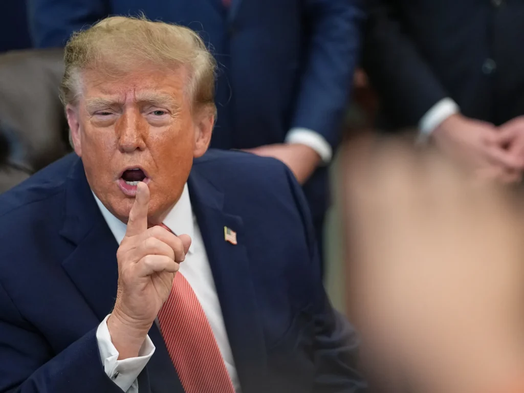 “Non mi interessa come è fatto”: Trump fa pressione sull’Ucraina affinché tagli l’accordo di pace