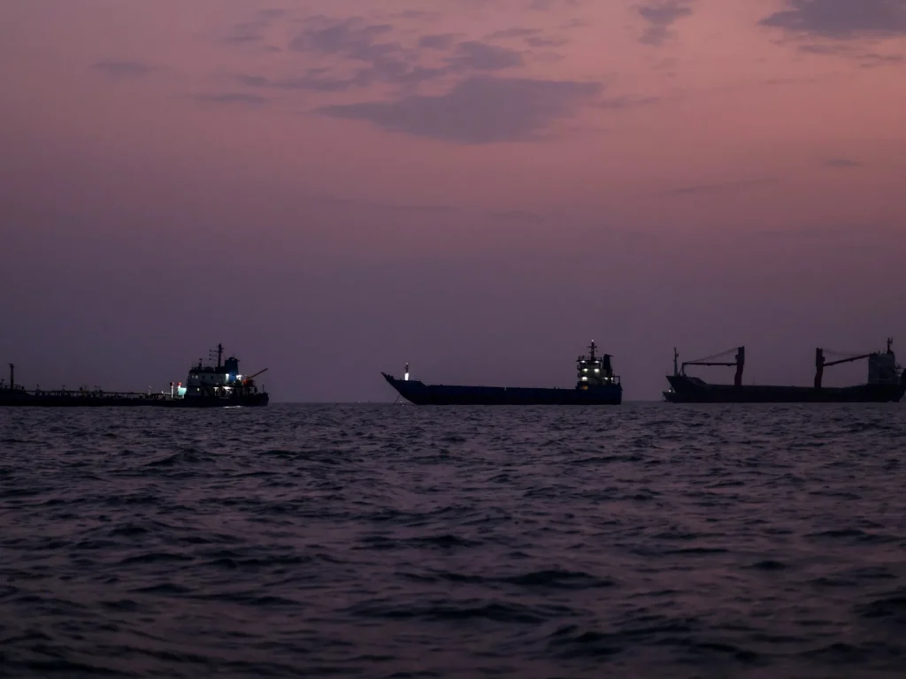 Perché gli “intermediari” petroliferi iraniani devono miliardi al governo?