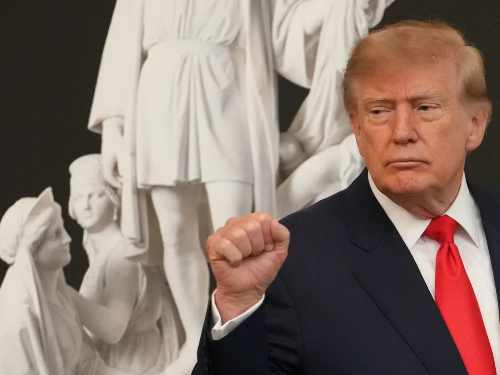 Trump annuncia un accordo sul diesel con la Russia nel contesto dell’impennata dei prezzi del carburante negli Stati Uniti